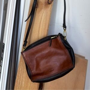 Fossil crossbody